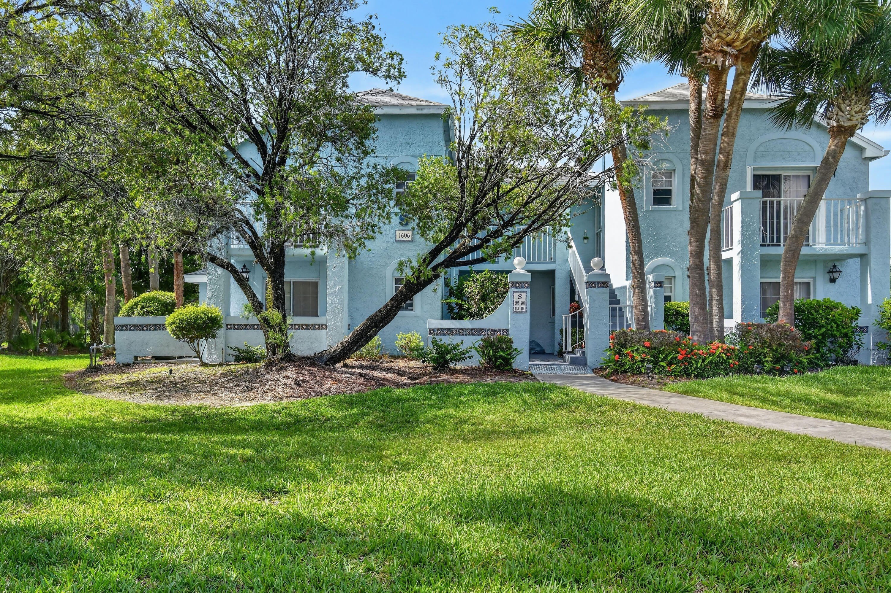 1606 SE Green Acres Circle – photo 1