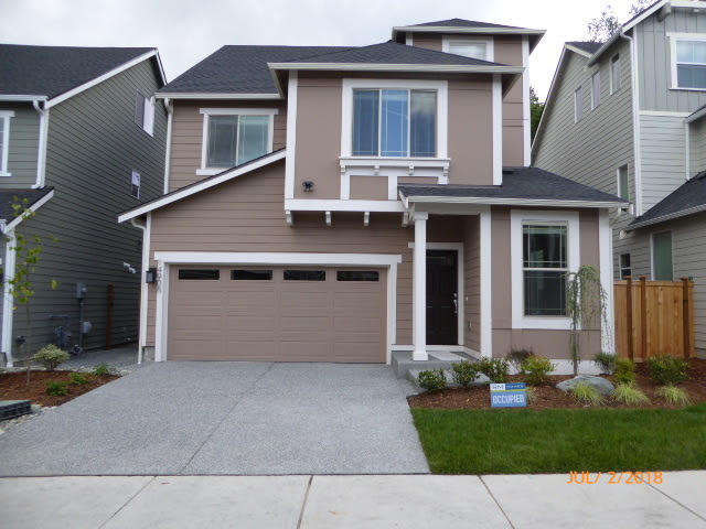 Beautiful 4 Bed 3.5 Bath Home in Lynnwood – photo 1 of 18