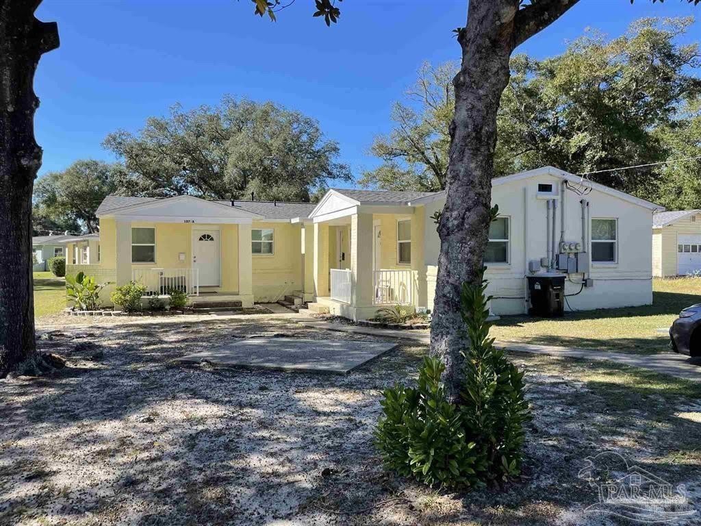 107 Holmes Dr – photo 1 of 8