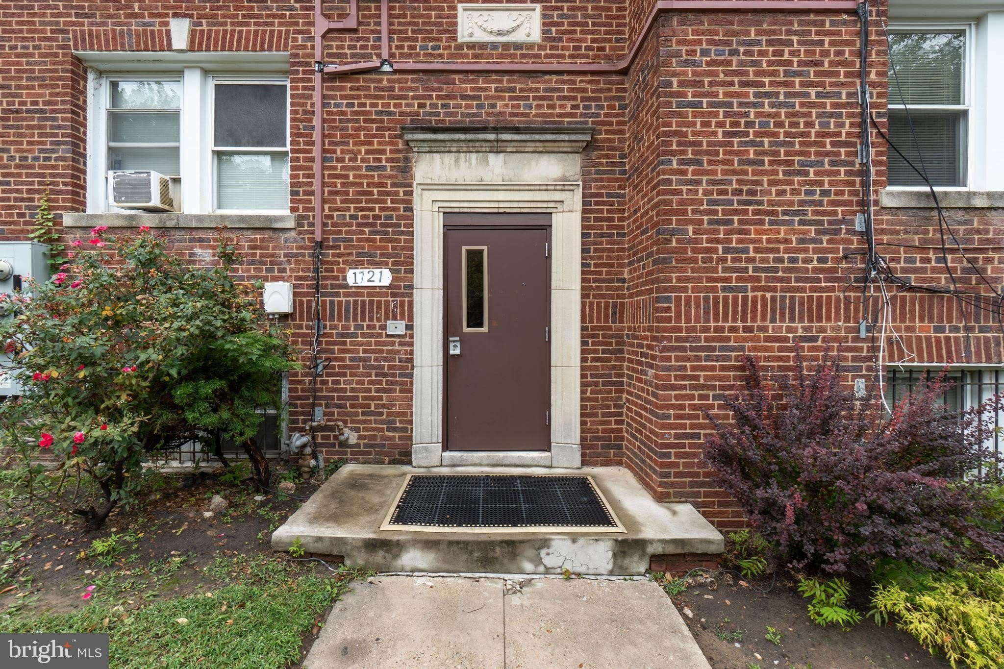 1721 29Th Street Se – photo 1