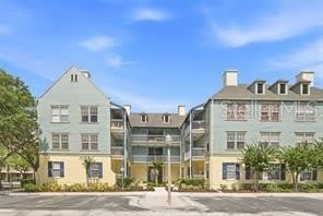 611 CAMPUS Street – photo 1 of 13