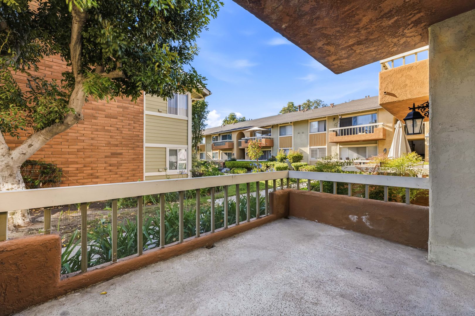 16040 Leffingwell Road – photo 1