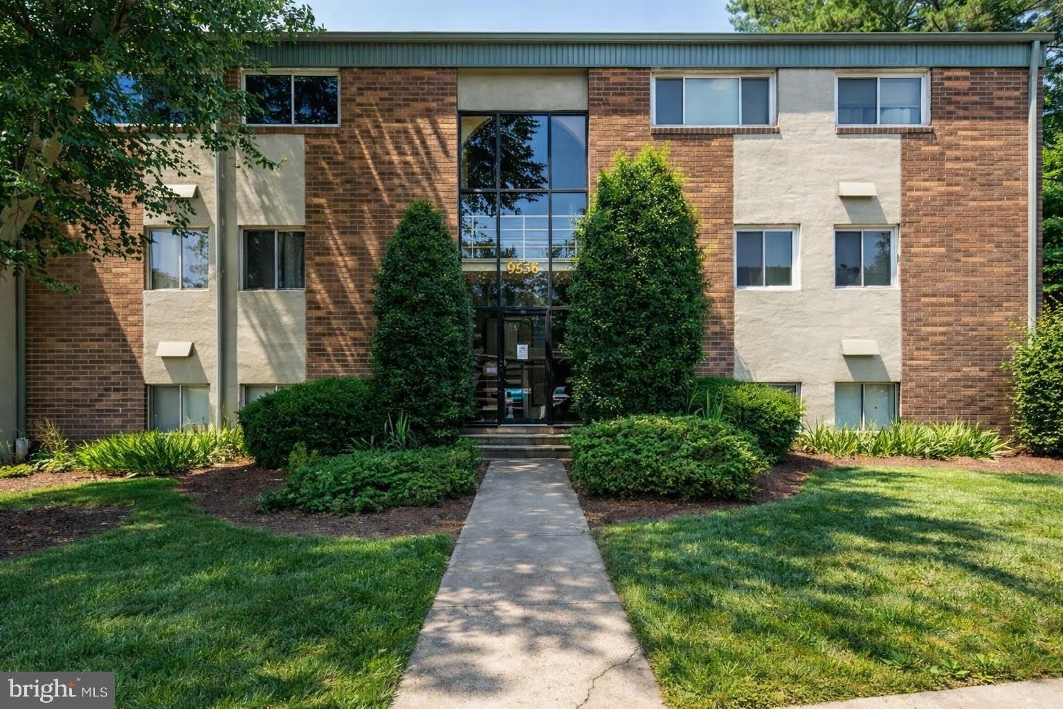 354 GATEWATER Court – photo 1