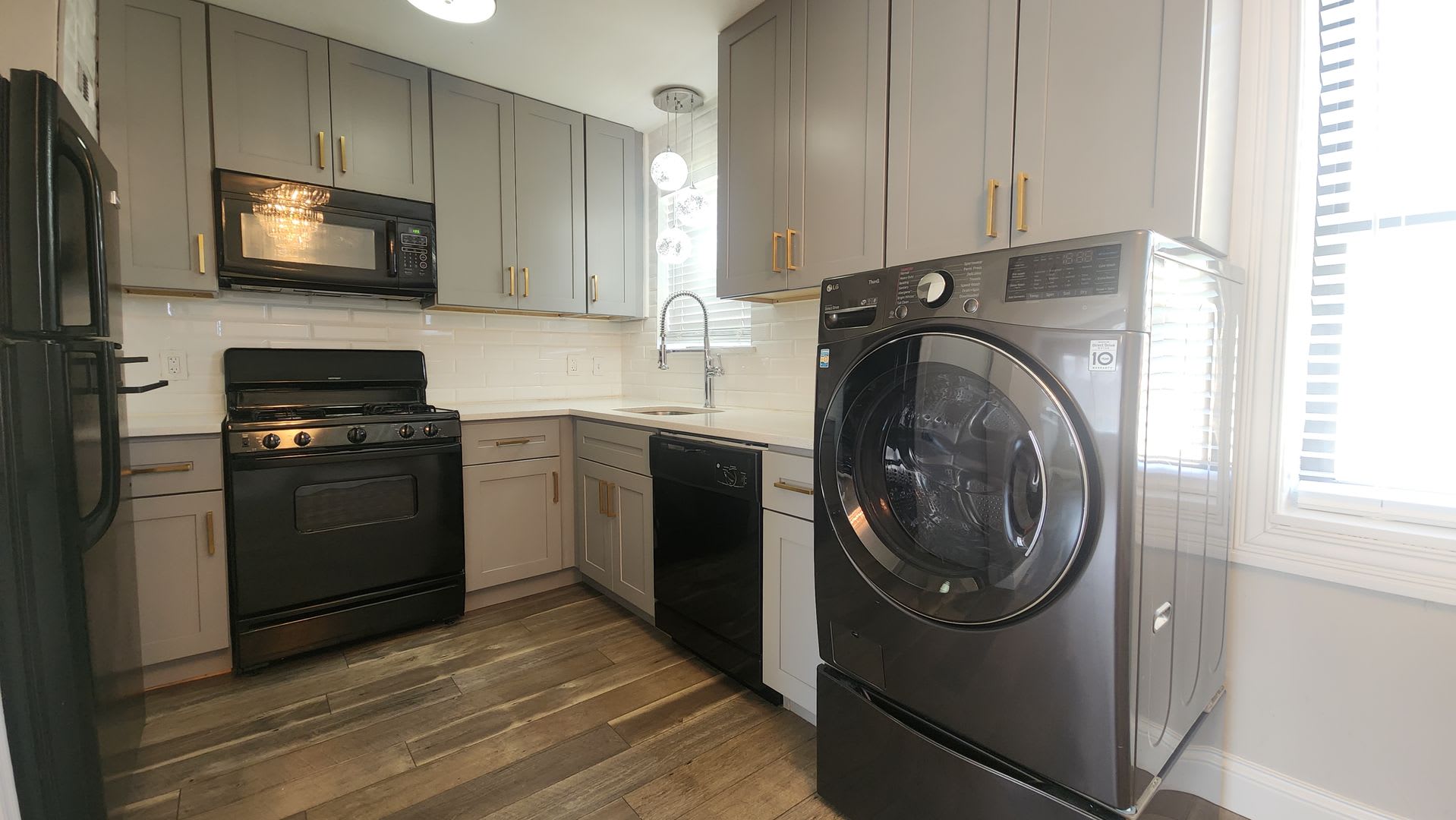 5878 Nottingham – photo 1