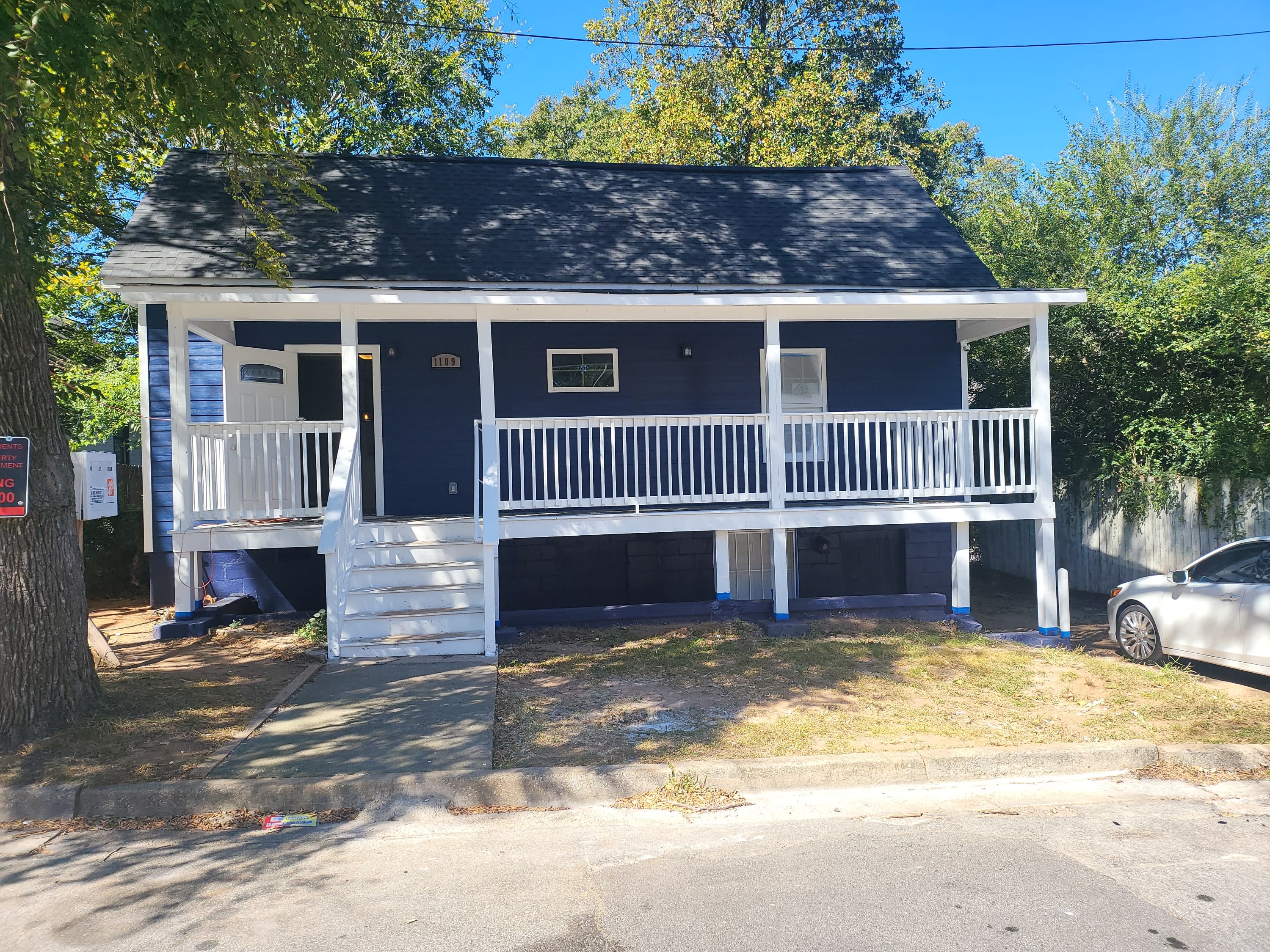 1109 Windsor Street Southwest – photo 1