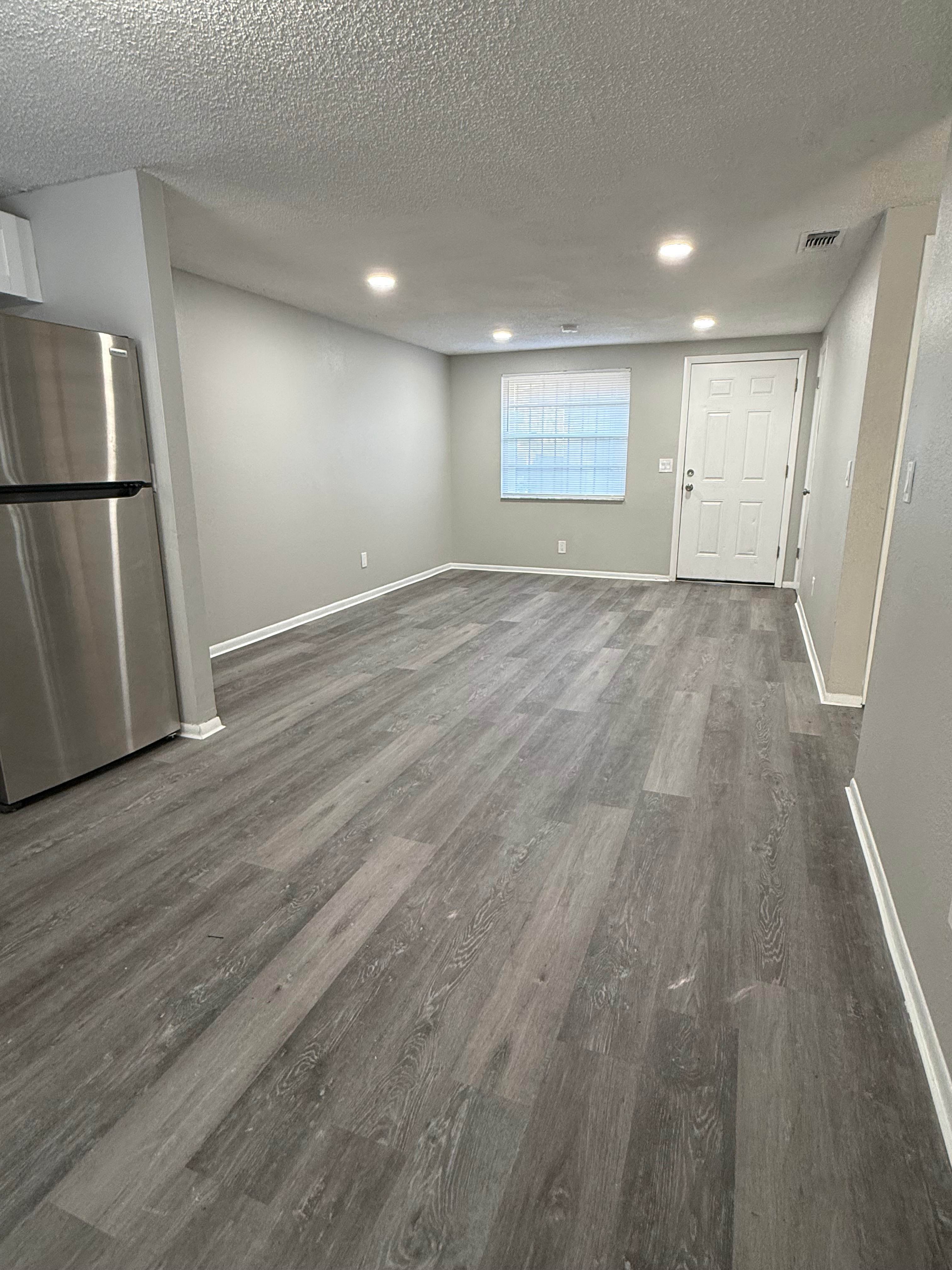 1713 E Idell St – photo 1