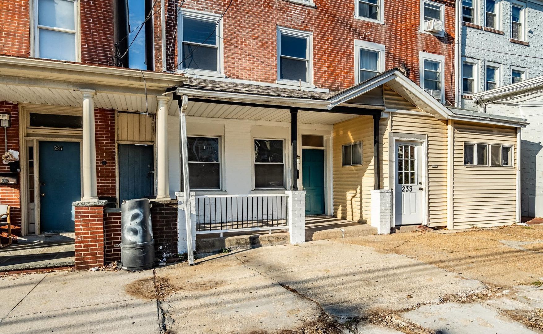 Renovated 2BR/2BA in West Chester Borough – photo 1