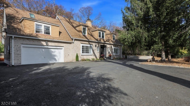 89 East Dr – photo 1 of 102