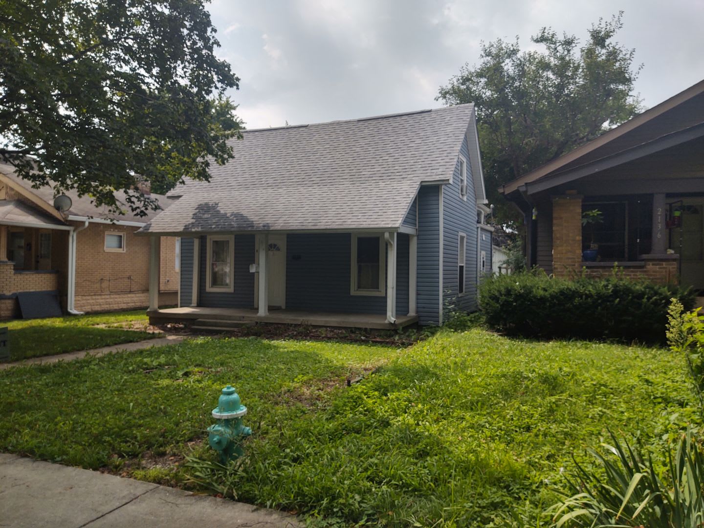 Beautifully Renovated 4-Bedroom Home Near Garfield Park – photo 1