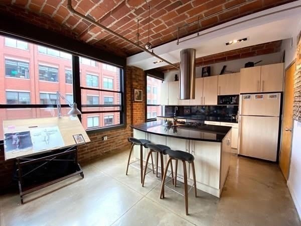 121-123 Beach St 501 – photo 1