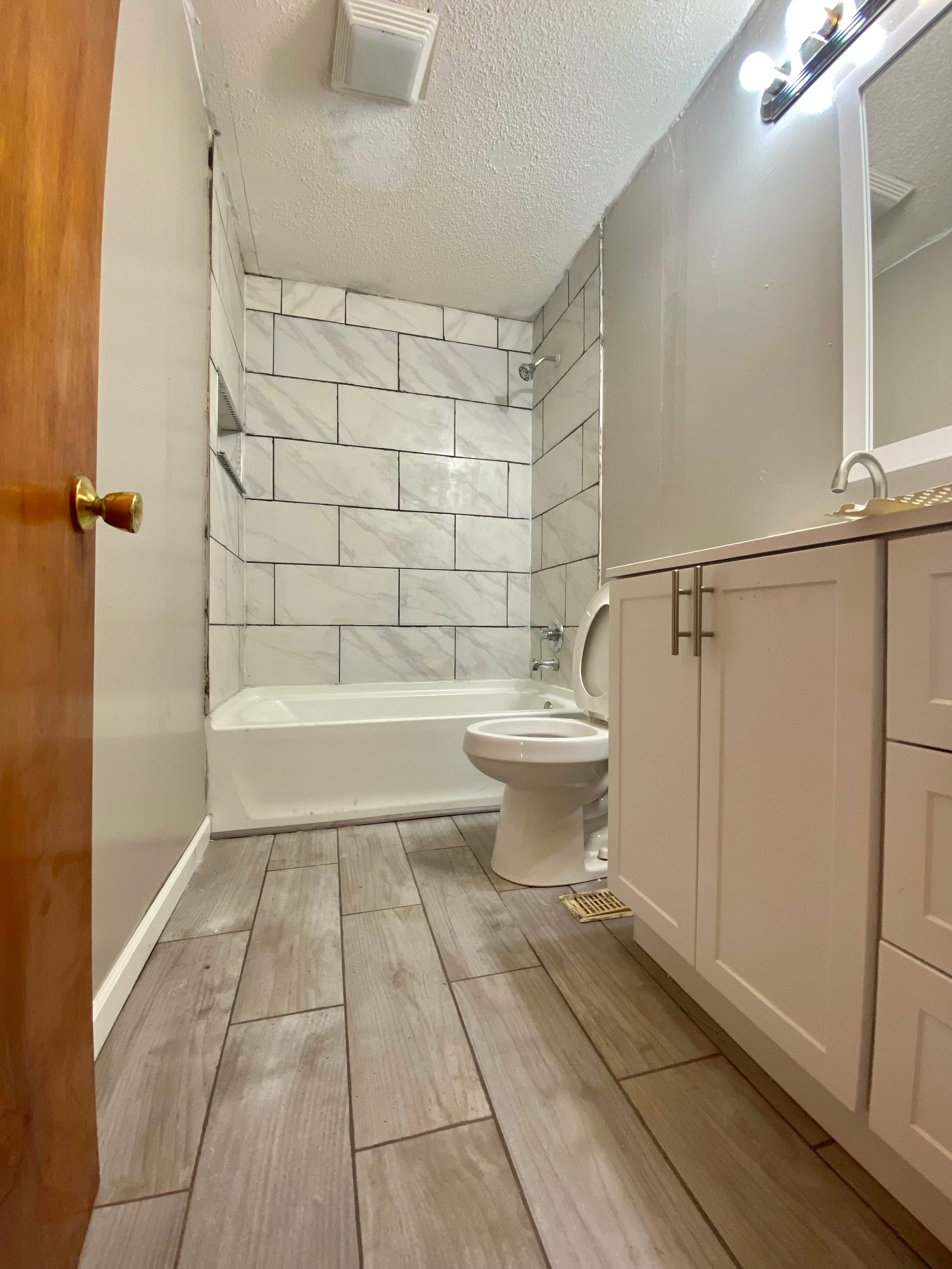 617 Lacasa Dr – photo 1