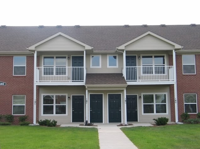 1751 E Bristol Street – photo 1 of 88