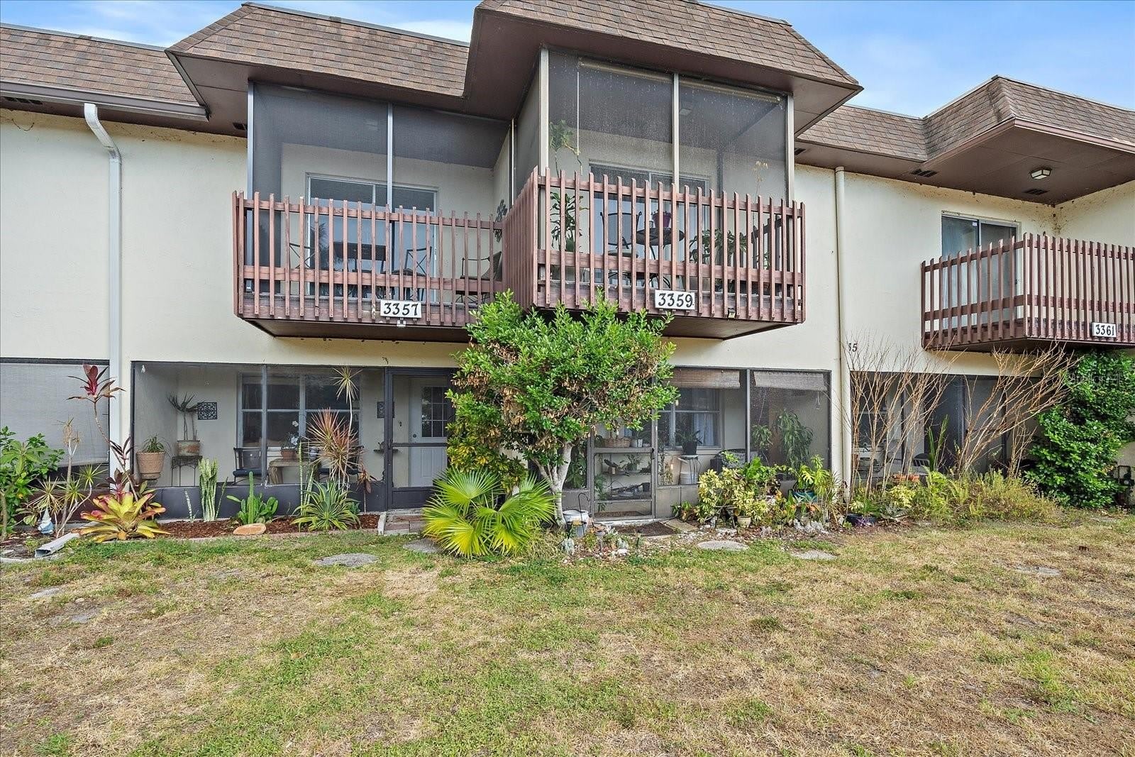 3357 RAMBLEWOOD Drive N – photo 1