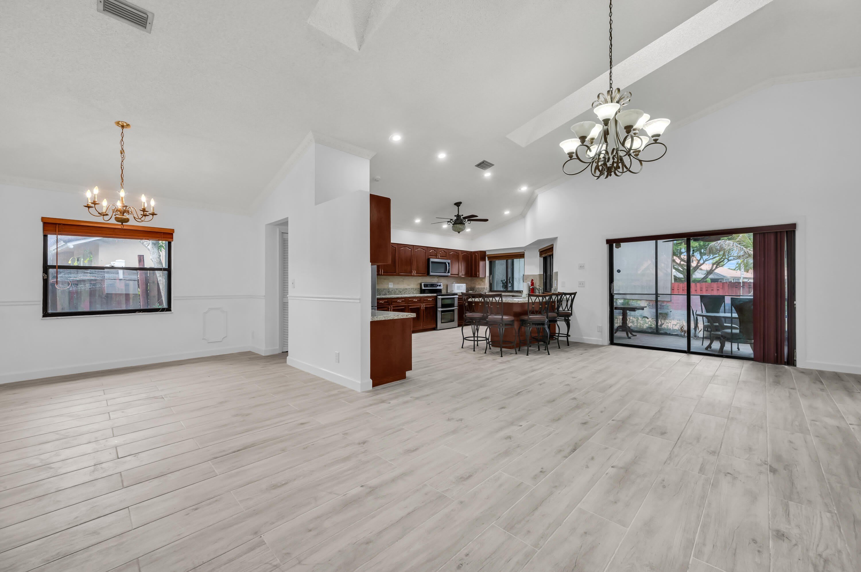 7619 Silver Woods Court – photo 1
