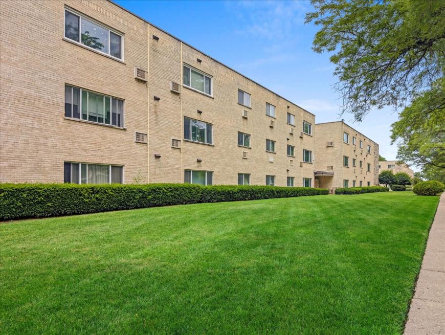700 McKinley – photo 1 of 10
