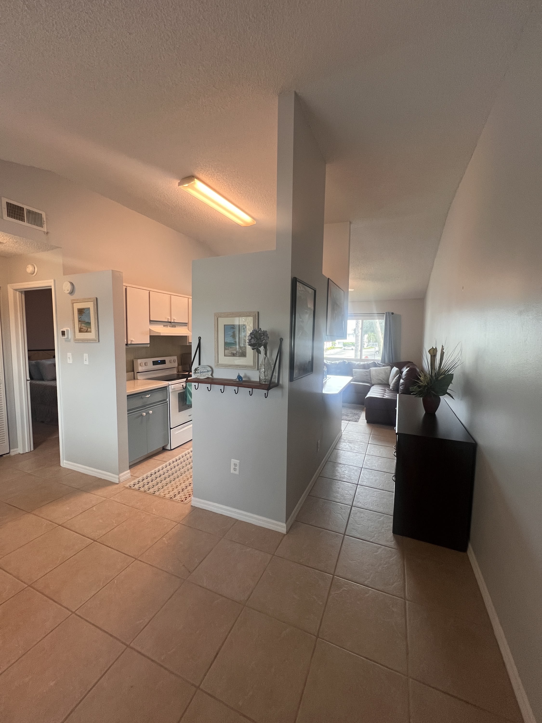 426 Beach Park Lane 1 – photo 1 of 20