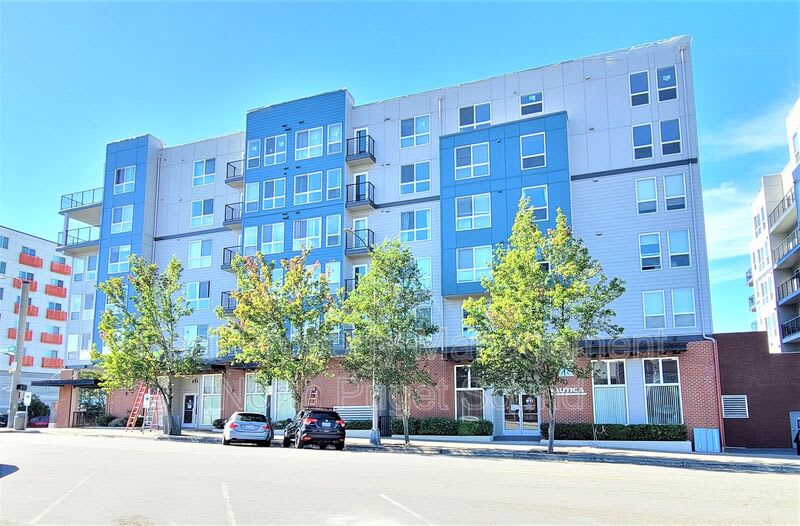 2824 Grand Ave – photo 1