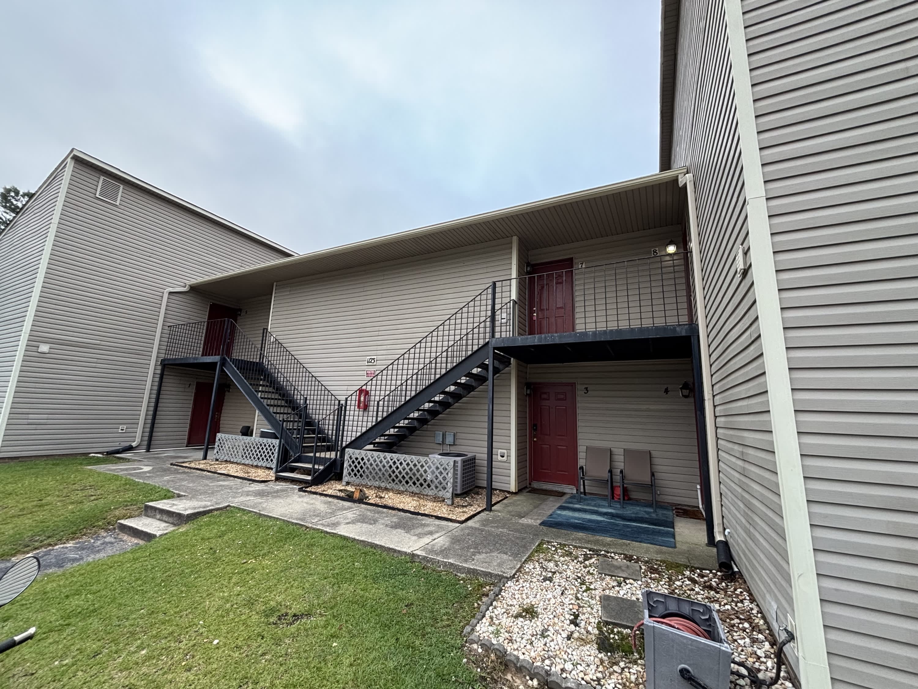 1123 Southwood Drive New 1Unit 7 – photo 1