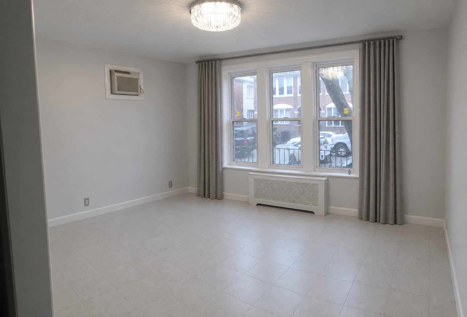 2154 East 8th Street1F – photo 1