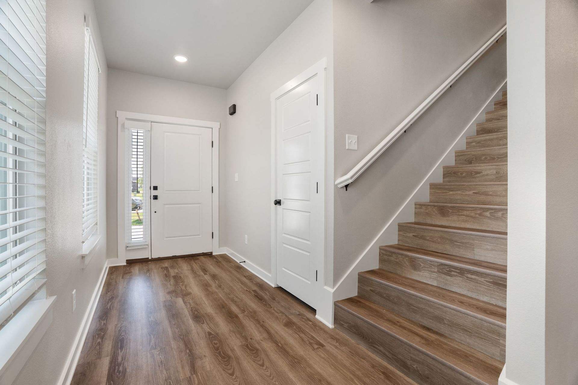 Charming 2 Bedroom In Pea Ridge – photo 1 of 75