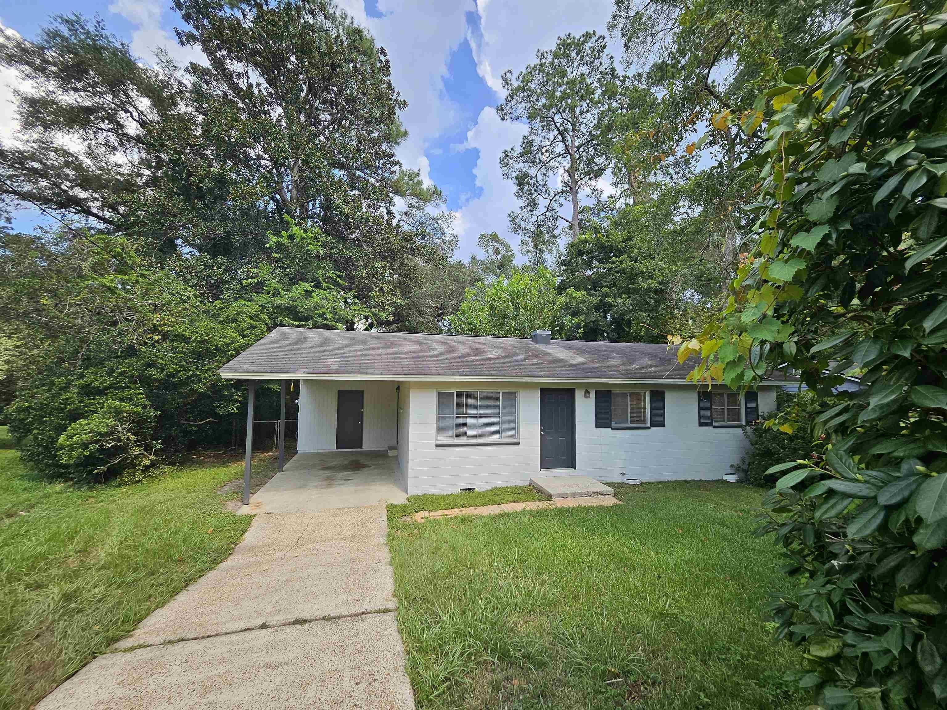 1613 Kelly Street – photo 1