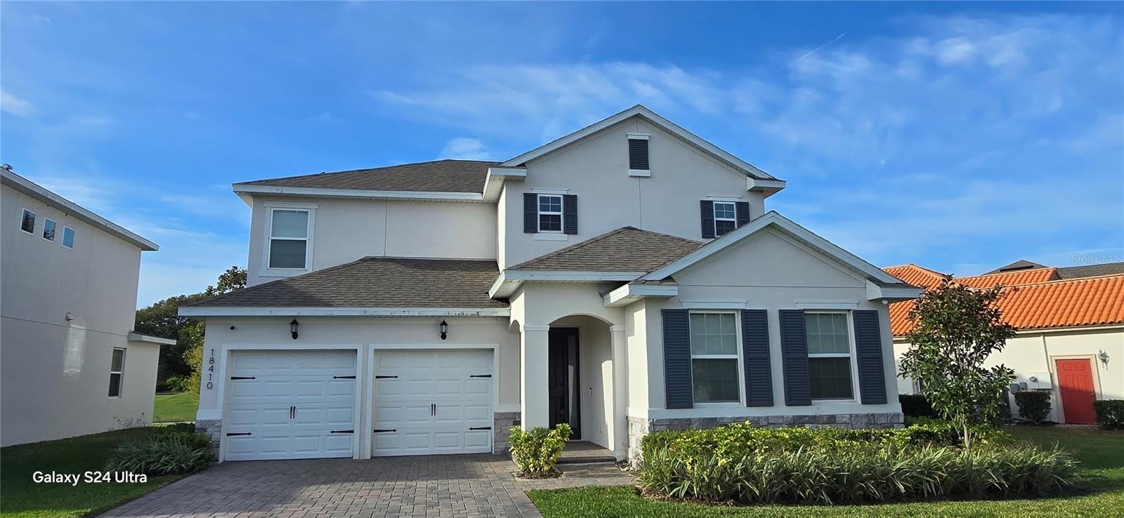 18410 BLUE HERON Circle – photo 1