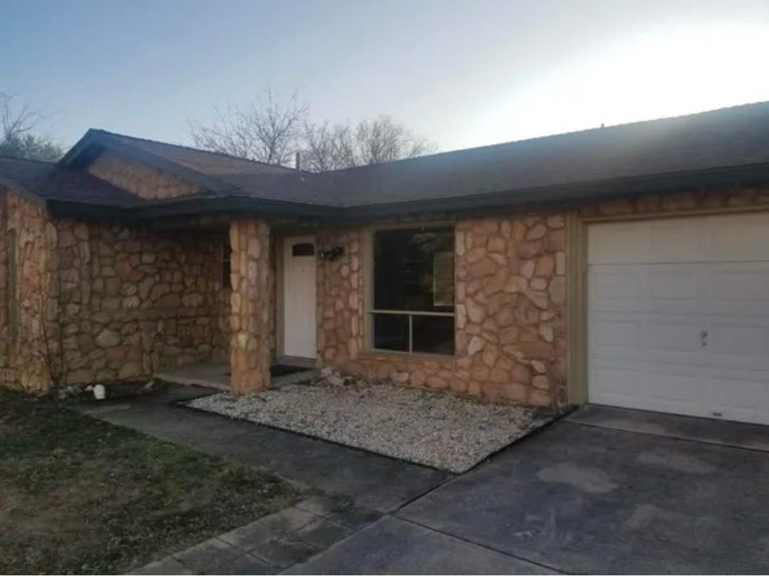 5719 Swift Creek Drive – photo 1