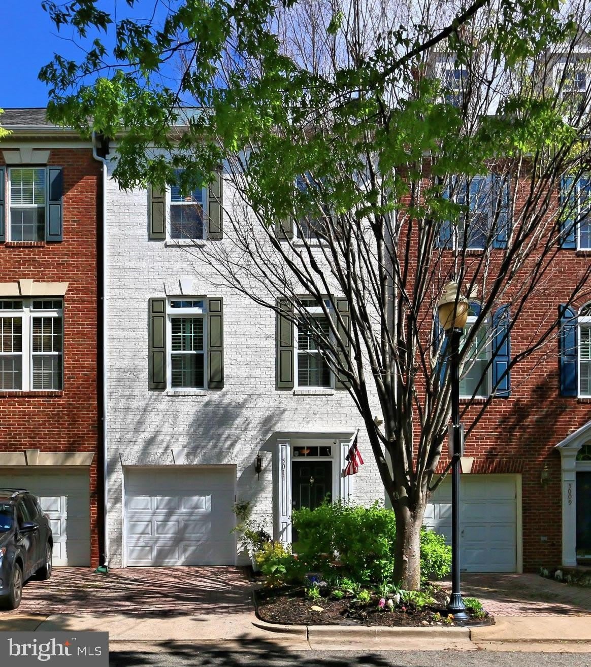 5011 Waple Lane – photo 1