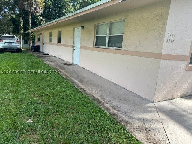 6142 Arthur St – photo 1