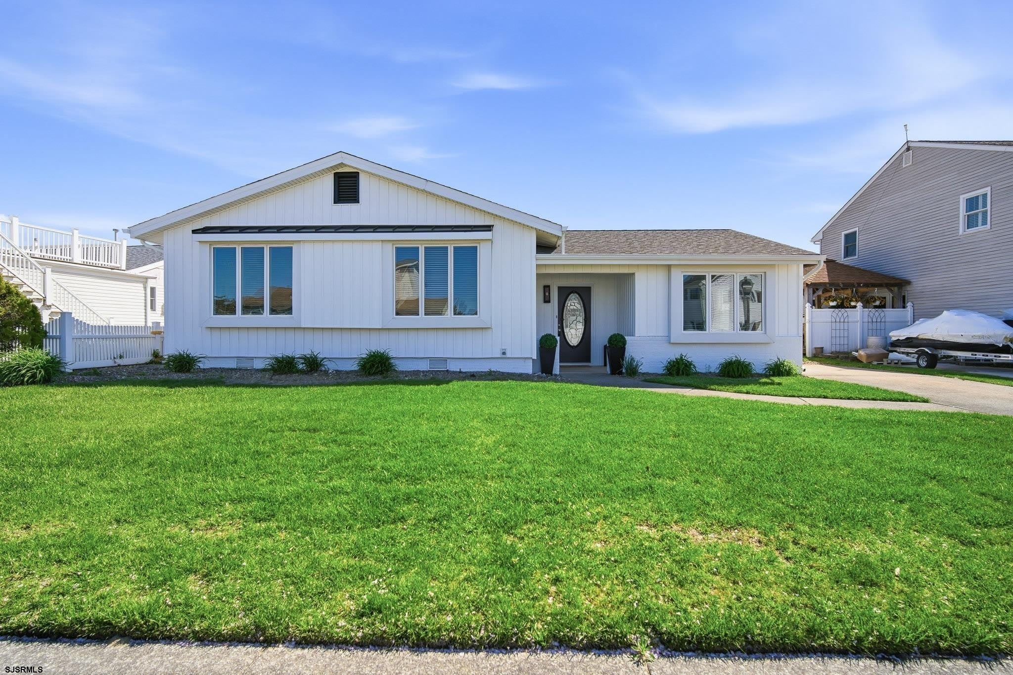 3 Sandy Ln – photo 1 of 32