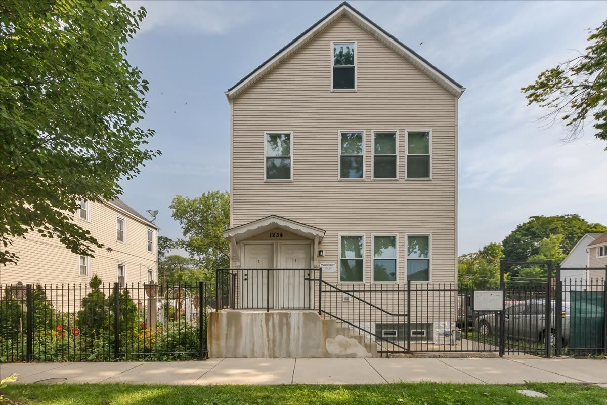 1234 W 49th Place – photo 1