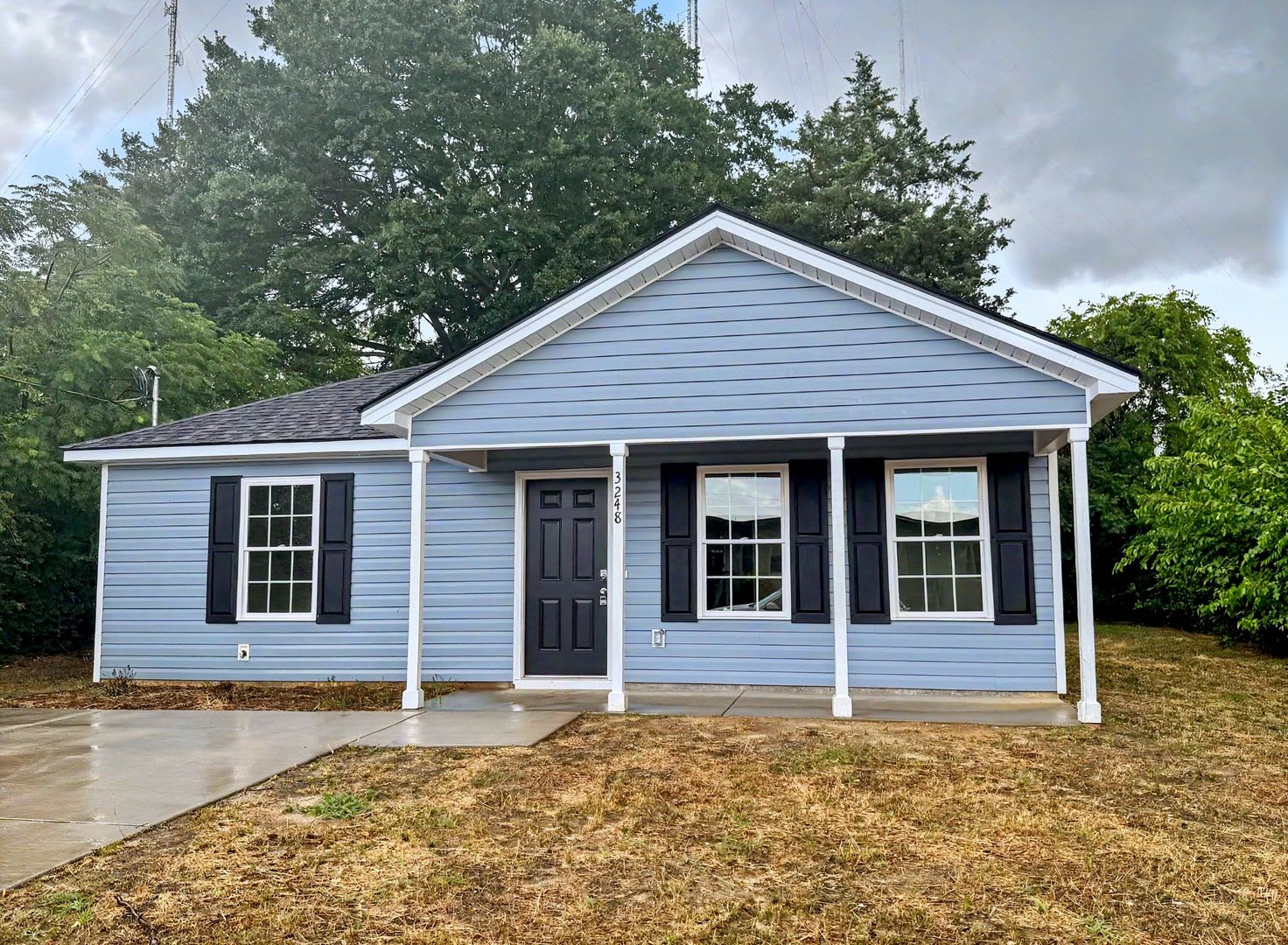 Charming 3BR/2BA Home in Fayetteville – Great Location – photo 1