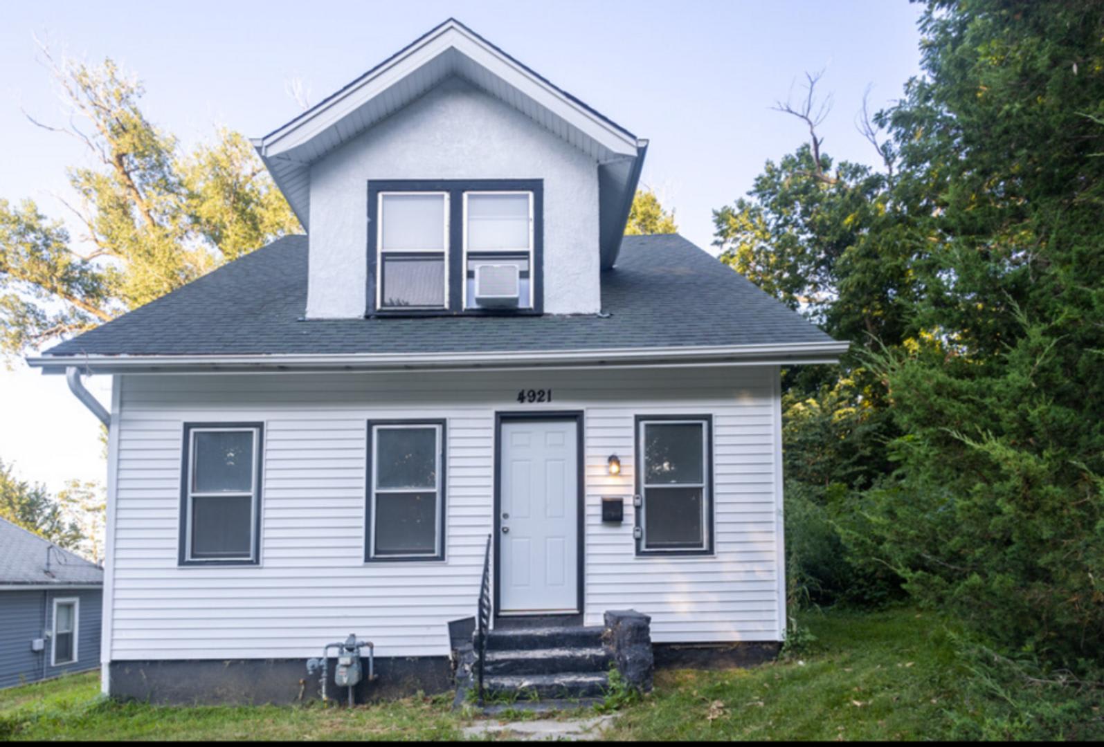 A Spacious and Inviting 3BD/1.5BA Single Family Home – photo 1