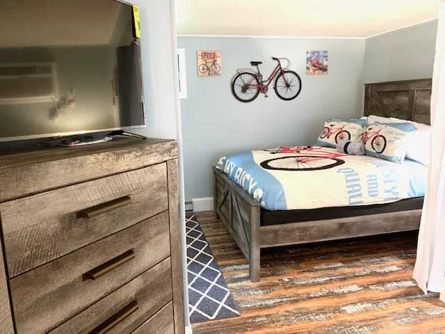 800 Westland Dr Unit 4 – photo 1 of 5