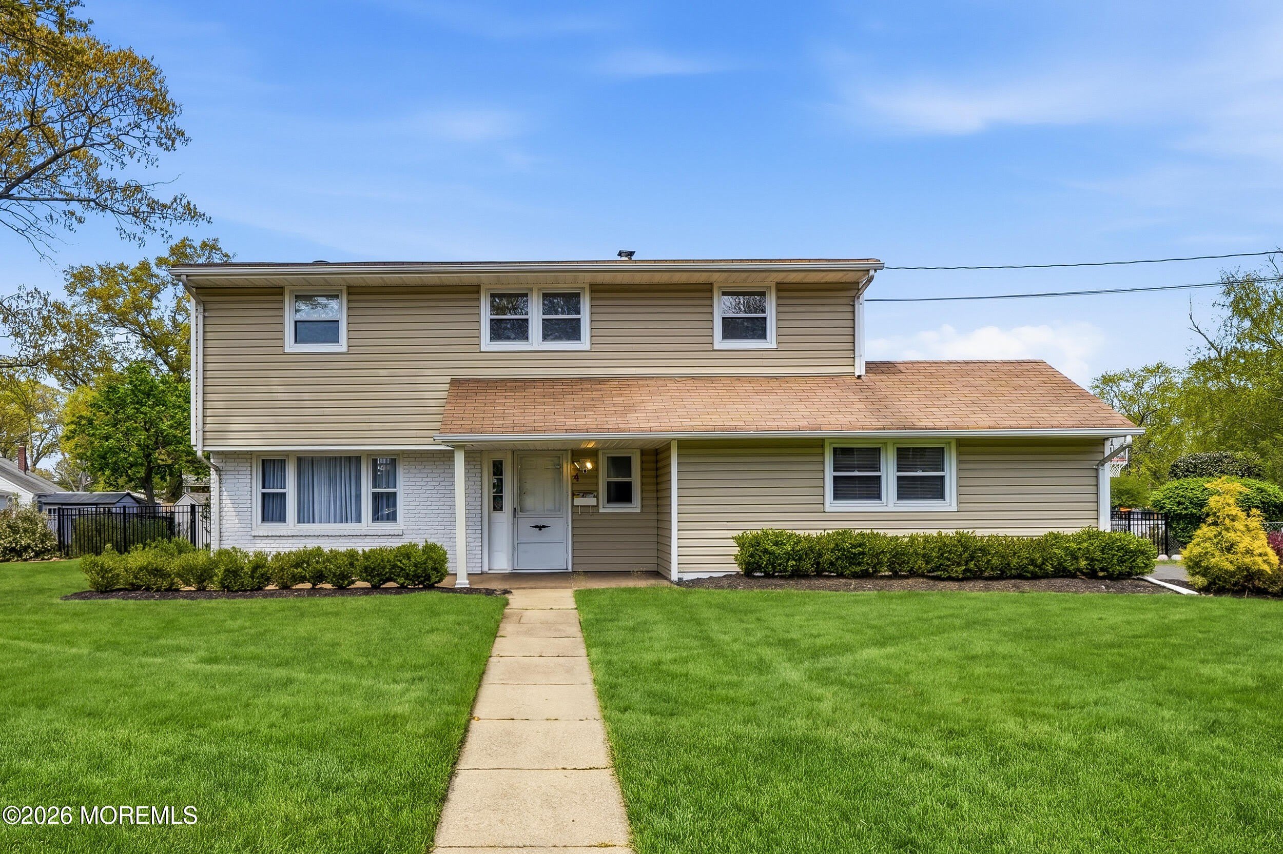 4 Cheryl Drive – photo 1 of 31