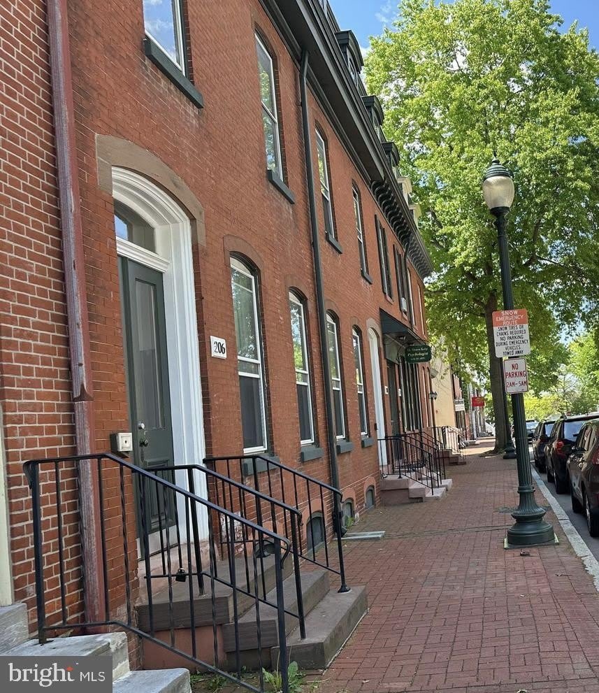 208 W GAY Street – photo 1