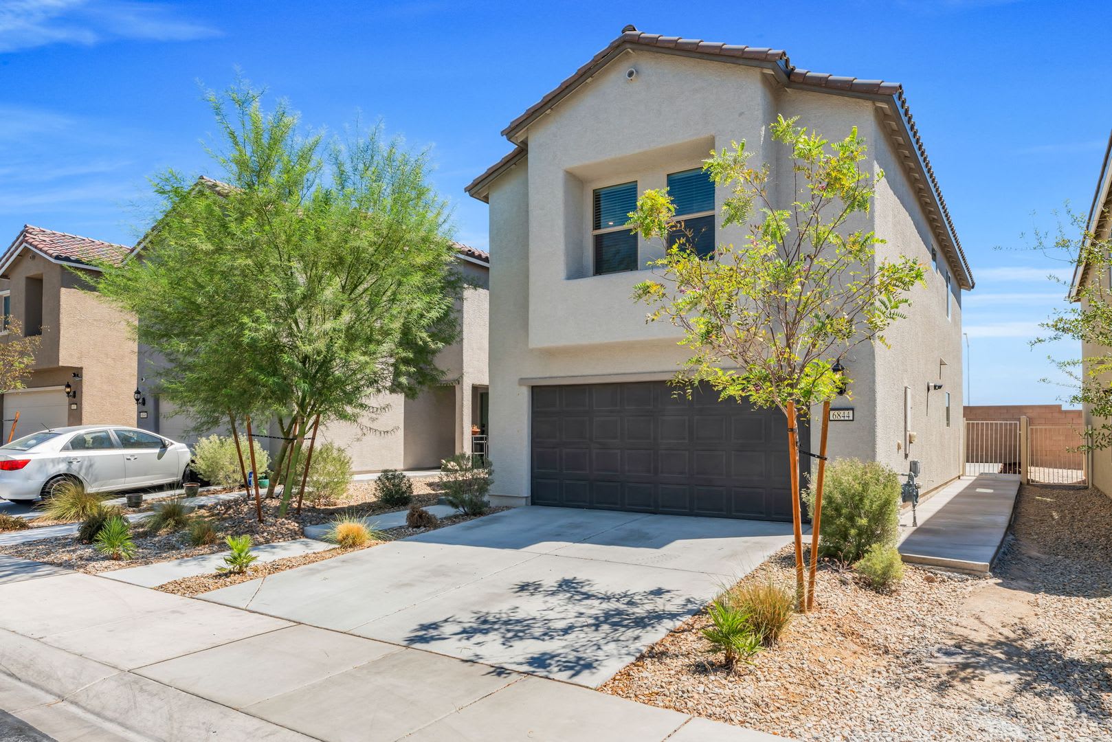 Modern North Las Vegas Home with Contemporary Finishes! – photo 1