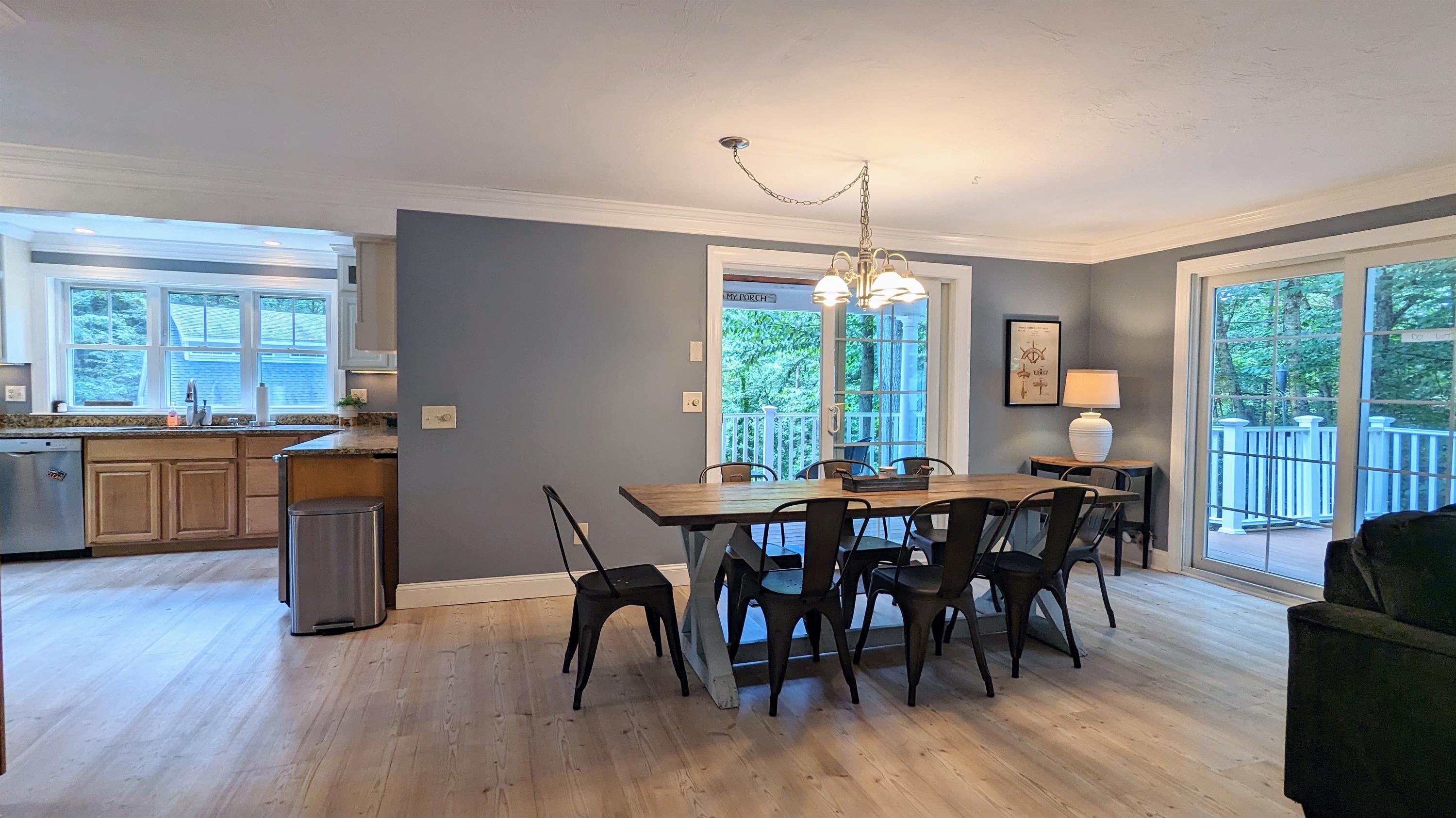 52 Crestview Drive – photo 1 of 30