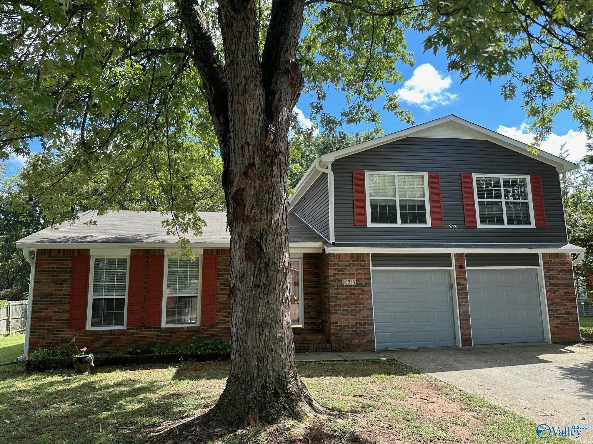 212 Green Springs Lane – photo 1