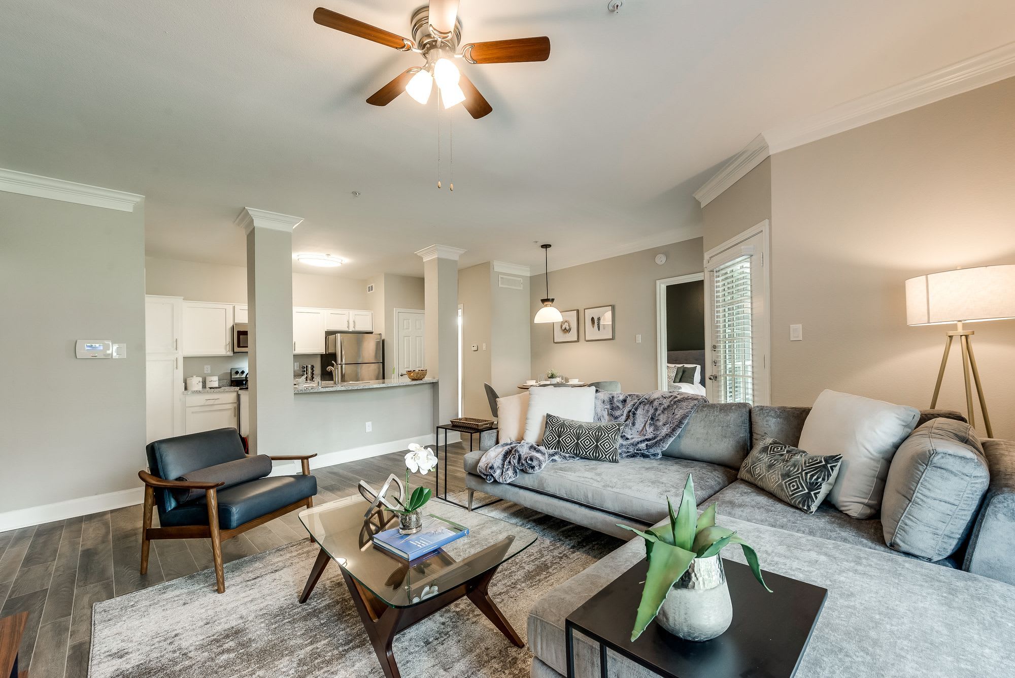 Champions Centre Apartments – photo 1