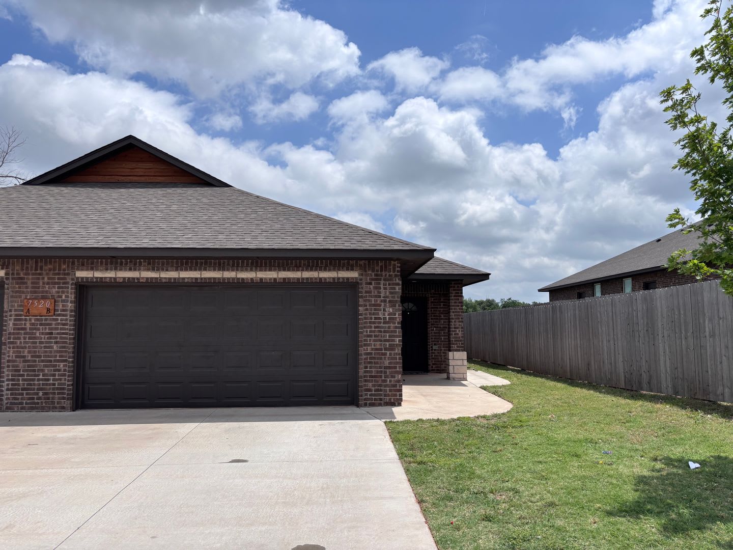 Move in Special!! 3br 2ba duplex with 2 car garage in OKC! – photo 1