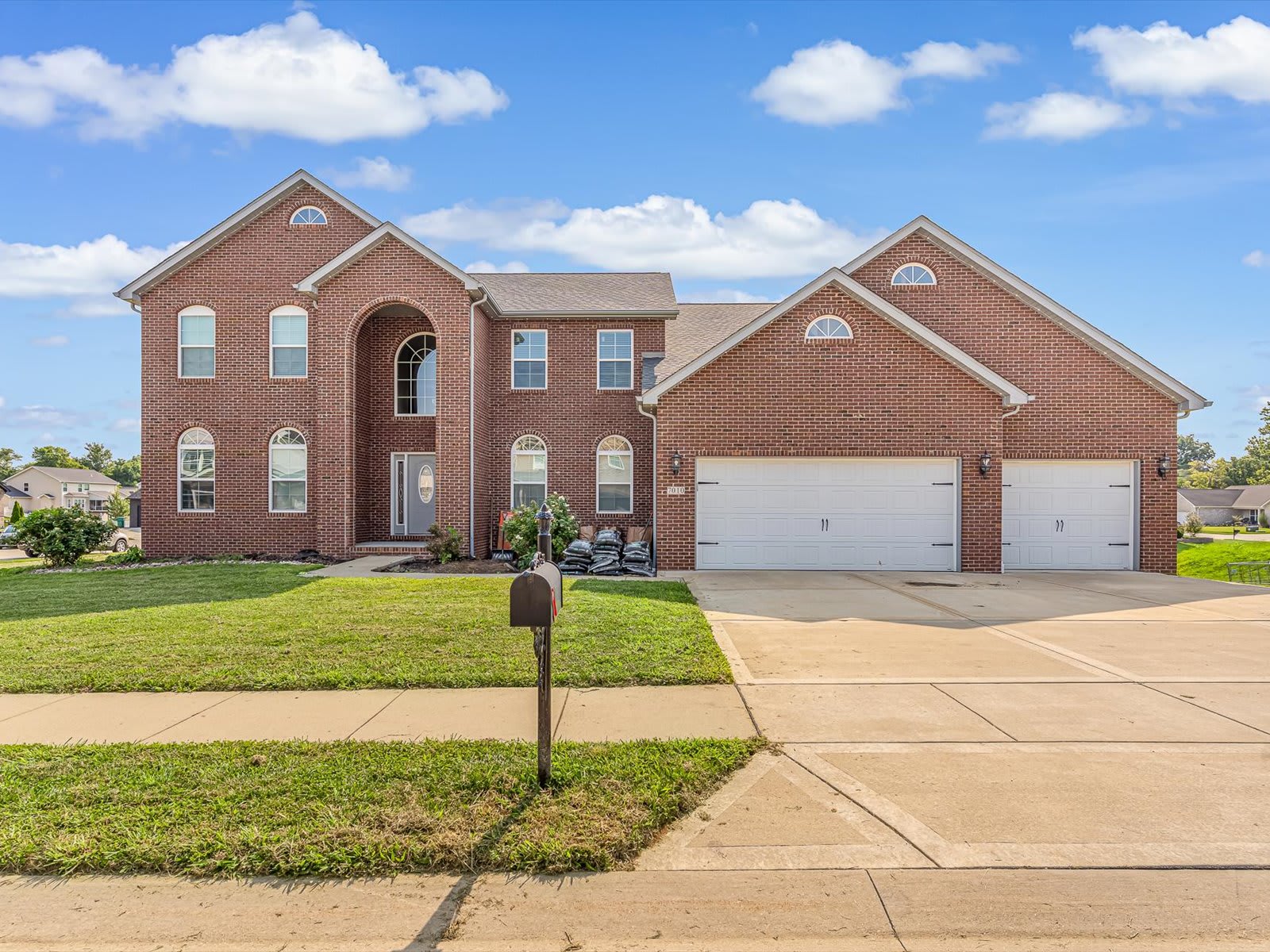7010 Monaco Drive – photo 1