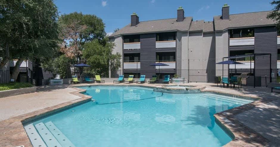 The Henry B Apartments – photo 1