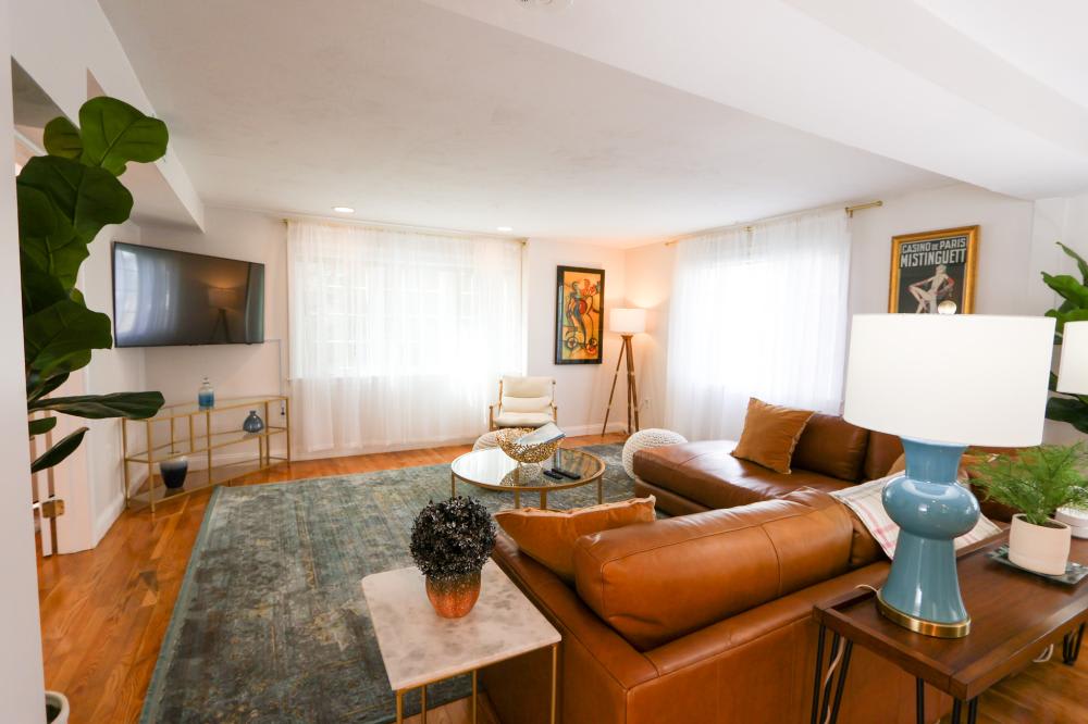 25 Jay St – photo 1