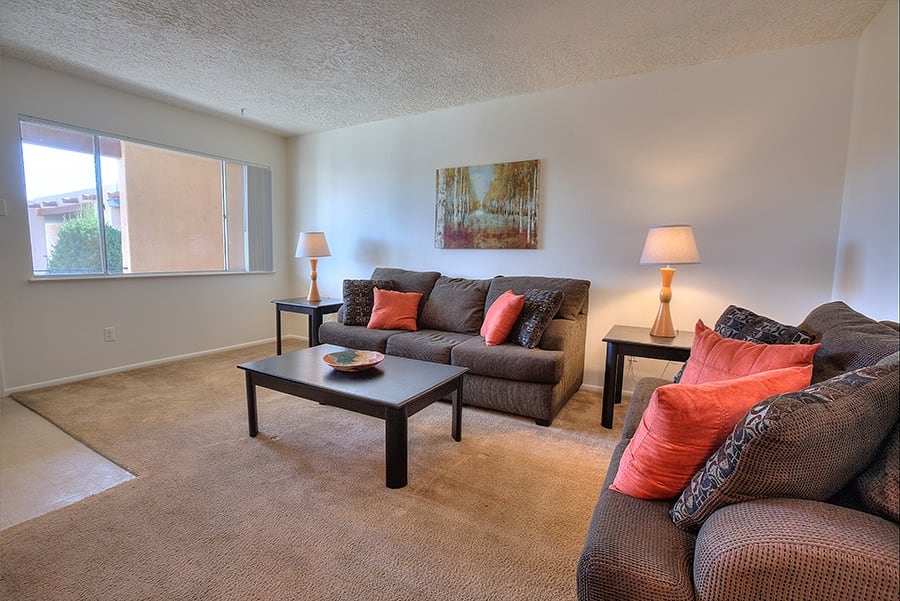 El Pueblo II Apartments – photo 1
