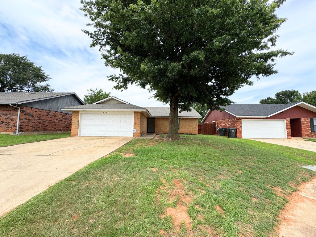 8741 Hillridge Dr – photo 1