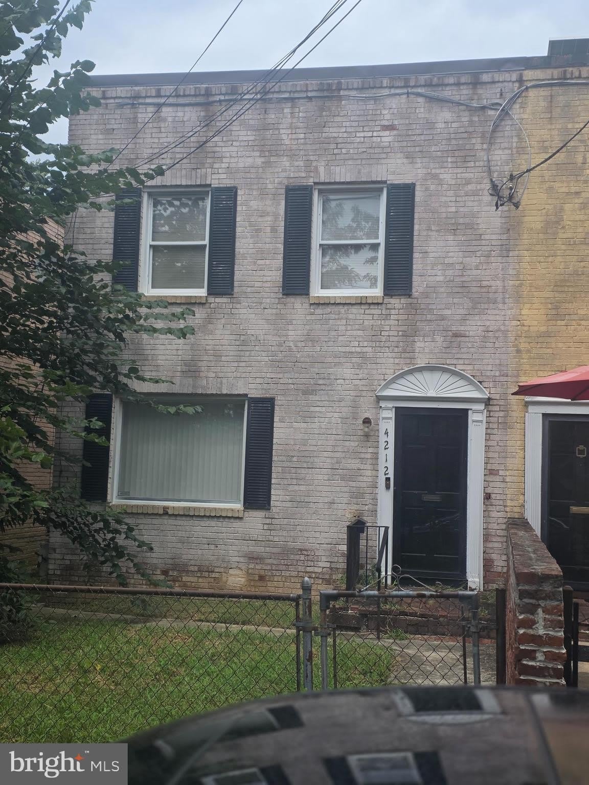 4212 CLAY Street NE – photo 1
