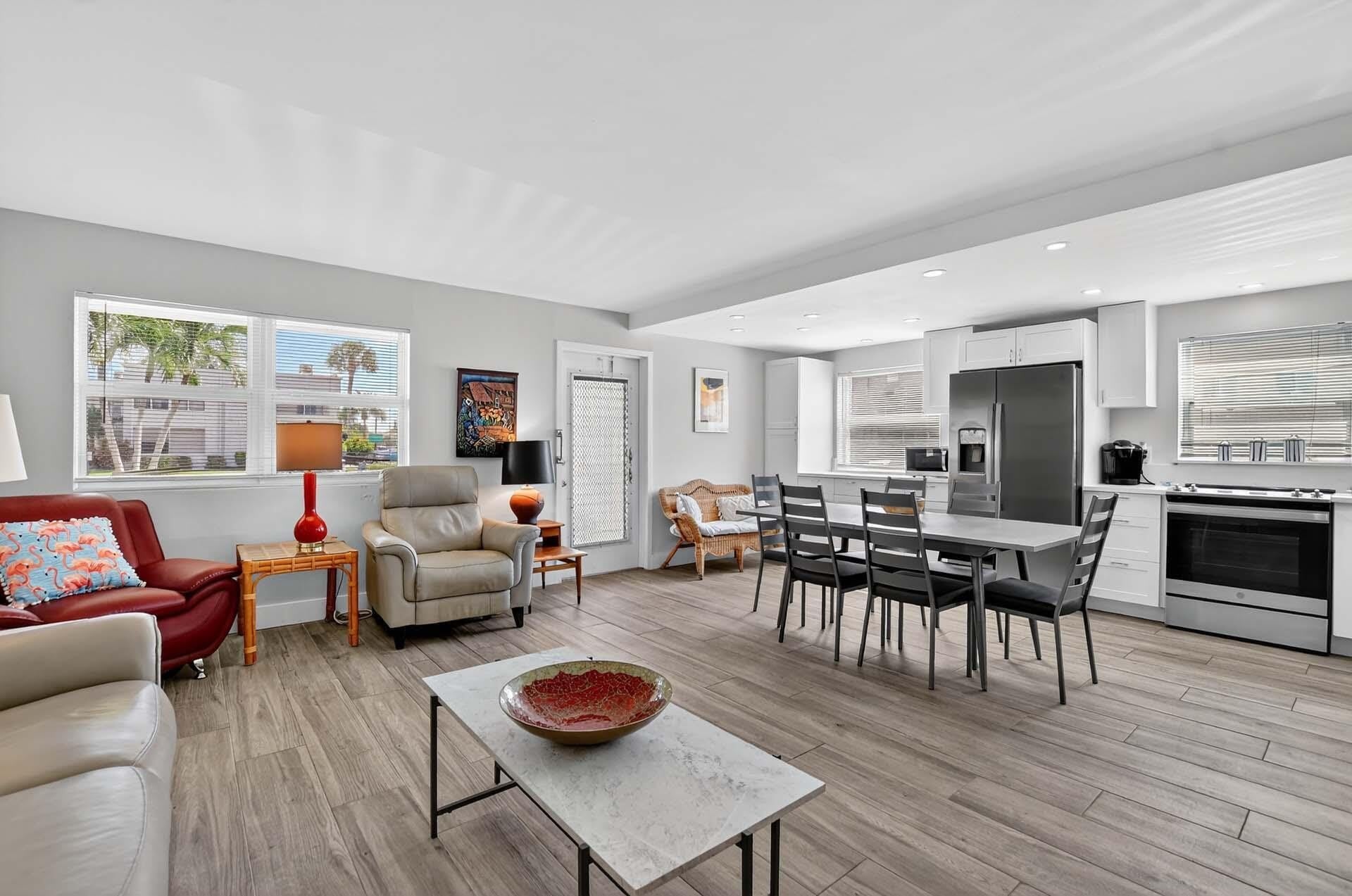 360 Flanders Drive – photo 1