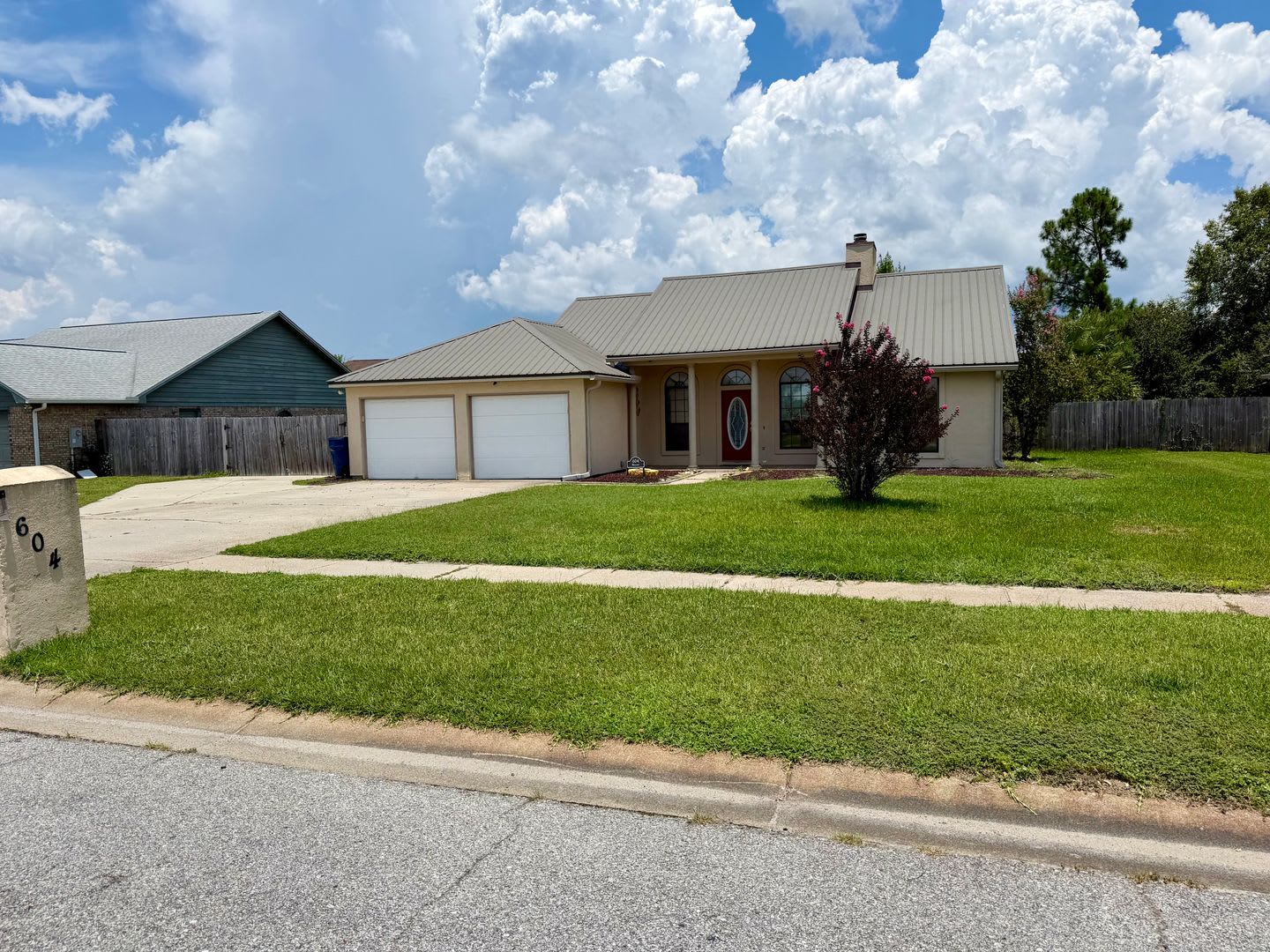 Reduced North Shore 3B 2Bth – photo 1 of 160