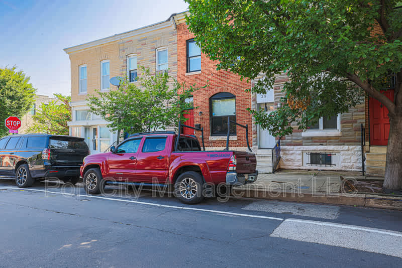 27 North East Avenue – photo 1